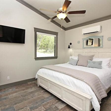 ويمبيرلي Green Acres Cottages - Fredericksburg Suite المظهر الخارجي الصورة