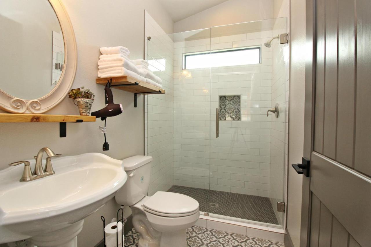 ويمبيرلي Green Acres Cottages - Fredericksburg Suite المظهر الخارجي الصورة