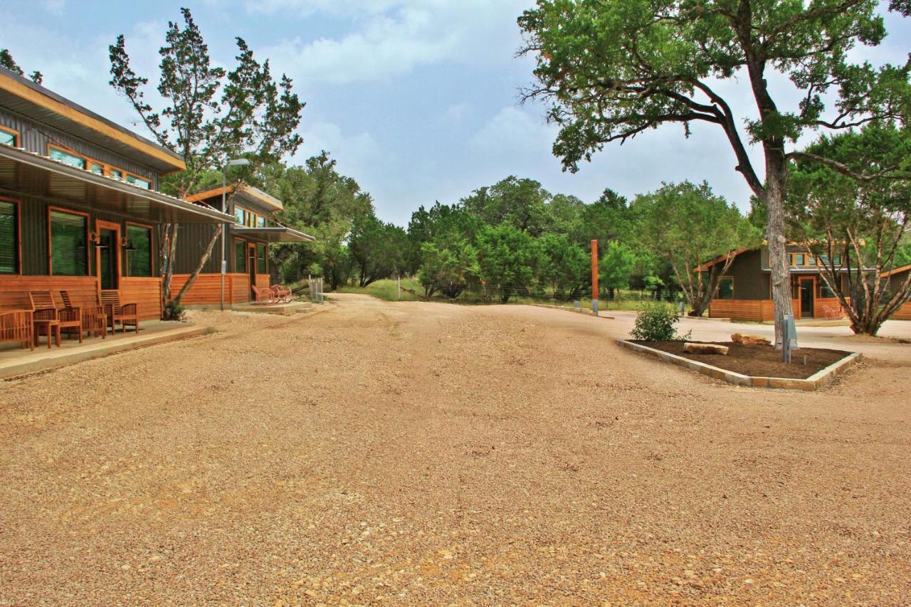 ويمبيرلي Green Acres Cottages - Fredericksburg Suite المظهر الخارجي الصورة