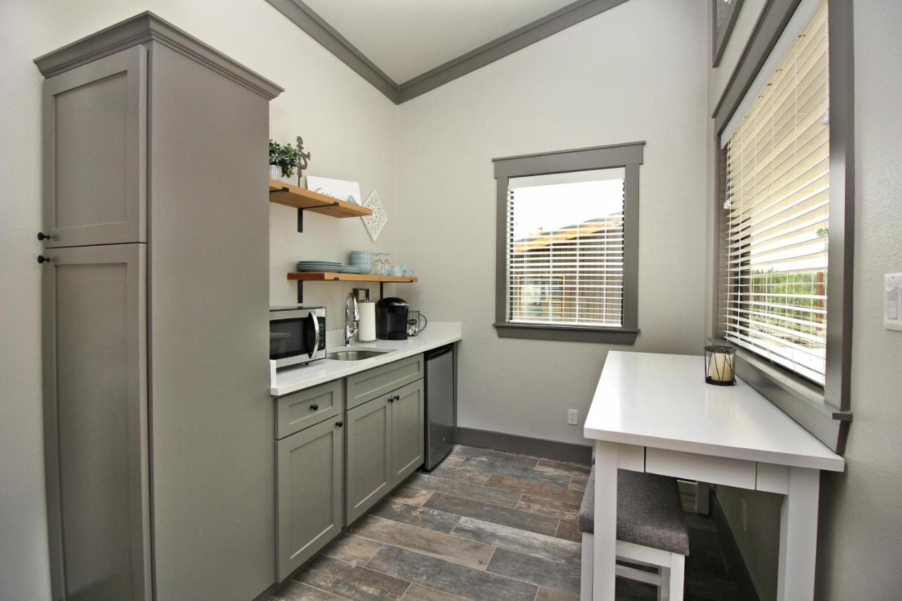 ويمبيرلي Green Acres Cottages - Fredericksburg Suite المظهر الخارجي الصورة